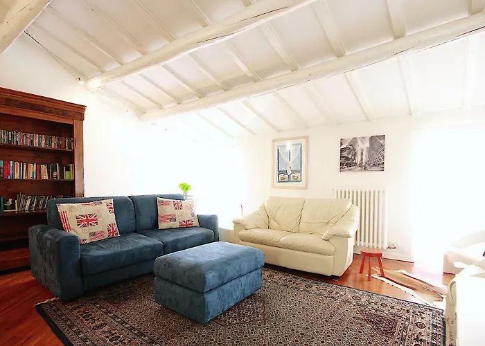 Bianco Apartment